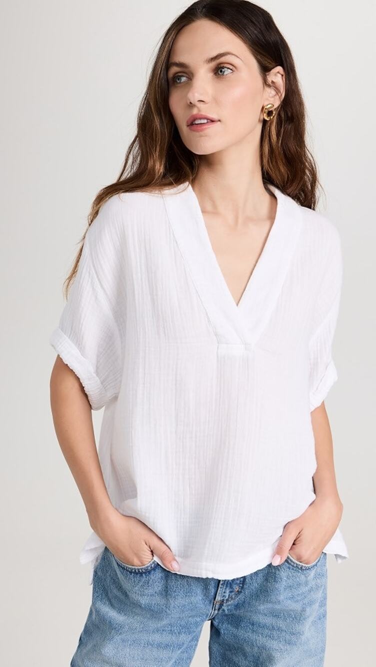 Xírena Avery Chelsea Short Sleeve V-Neck Gauze Blouse Top White Women's Size S